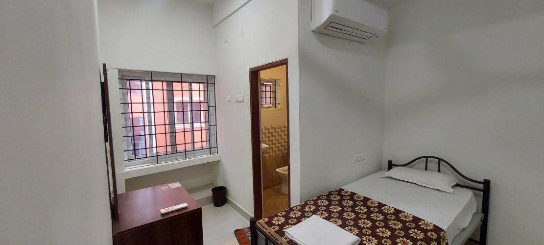 Hotel Aalayam Tiruvannāmalai Екстериор снимка