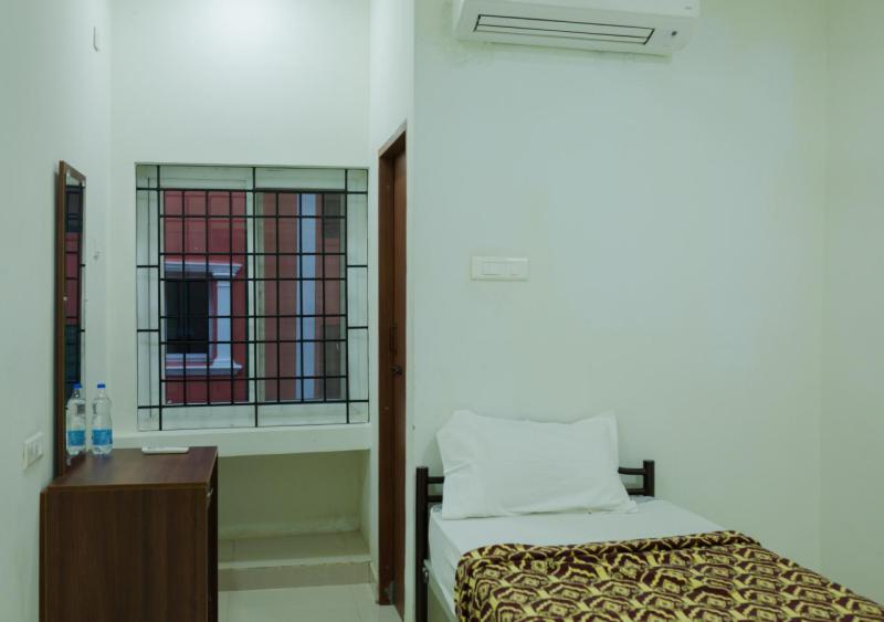 Hotel Aalayam Tiruvannāmalai Екстериор снимка