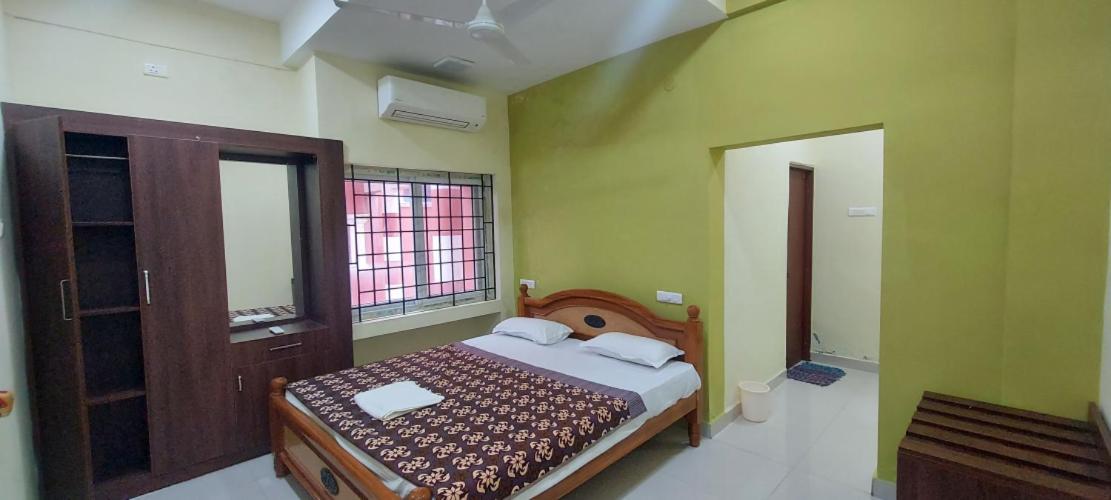 Hotel Aalayam Tiruvannāmalai Екстериор снимка