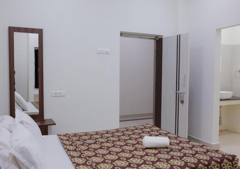 Hotel Aalayam Tiruvannāmalai Екстериор снимка